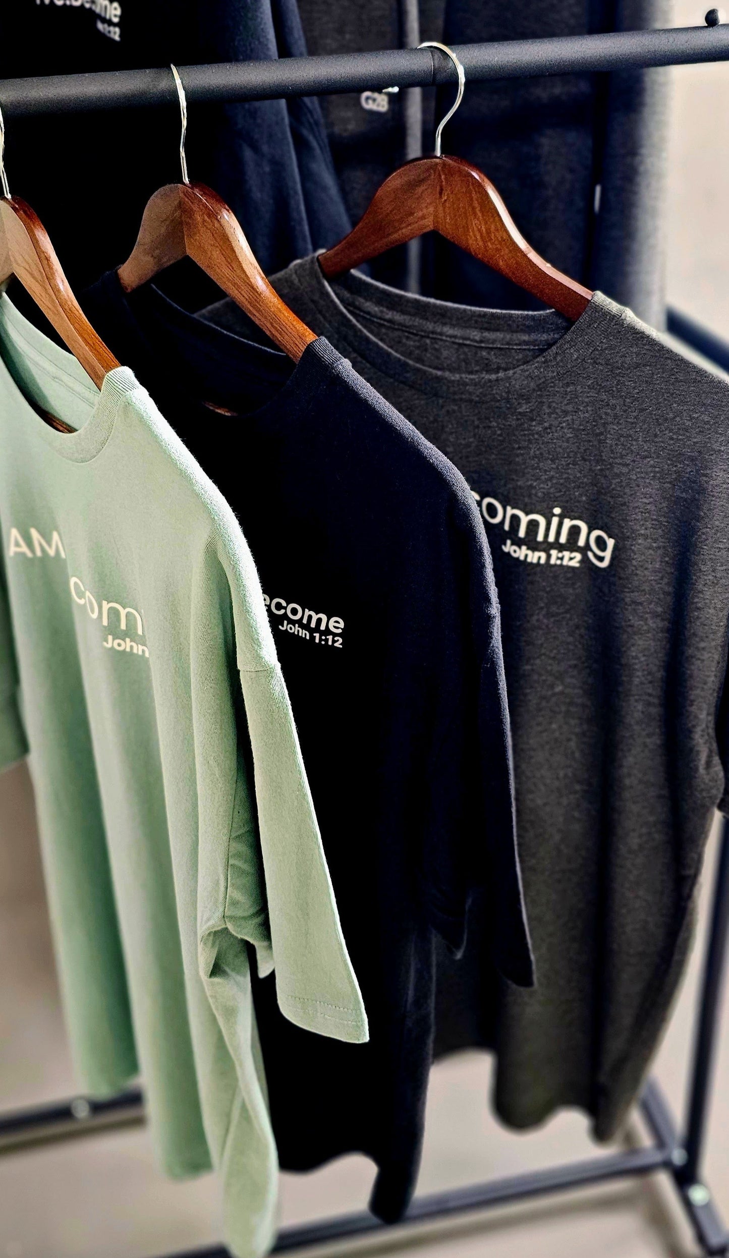 Unisex - Premium T-Shirts